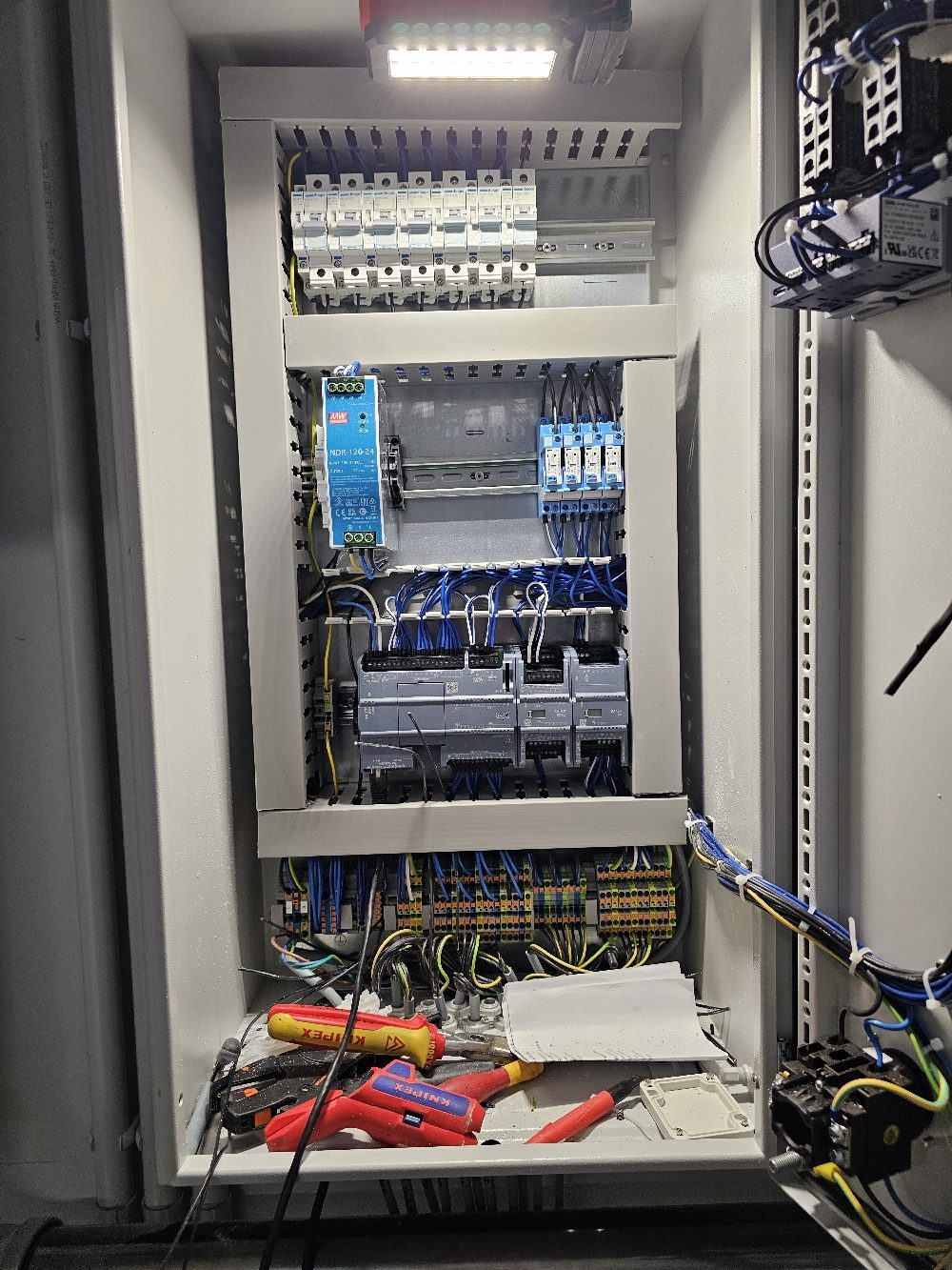 Schaltschrankbau bei Elektrotechnik Kühr, Projektbild 9